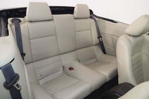 2011 Ford Mustang V6 Premium