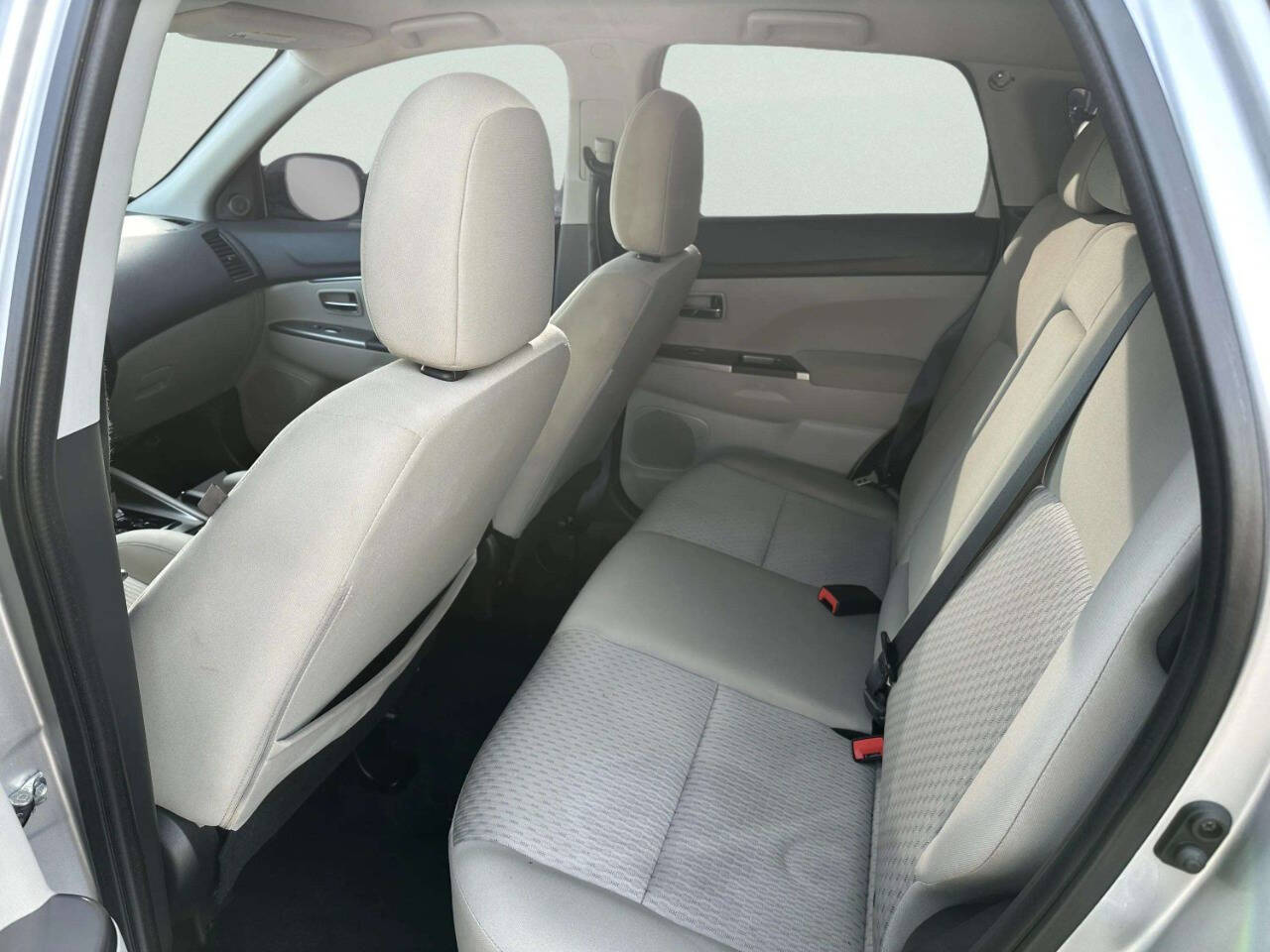 MitsubishiOutlander Sport10