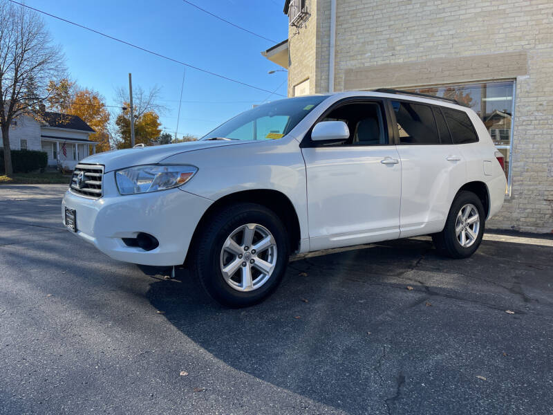 2010 Toyota Highlander for sale at Strong Automotive in Watertown WI