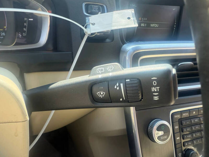 2015 Volvo V60 T5 Premier