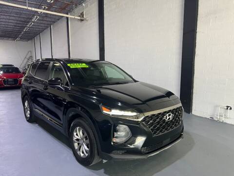 2019 Hyundai Santa Fe for sale at Lamberti Auto Collection in Plantation FL