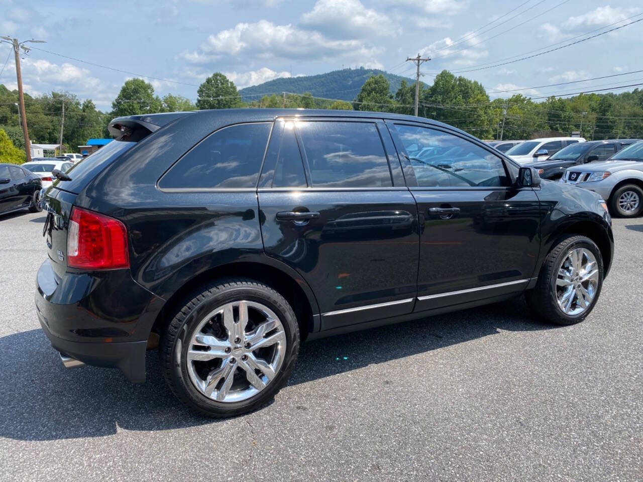 2013 Ford Edge for sale at Driven Pre-Owned in Lenoir, NC