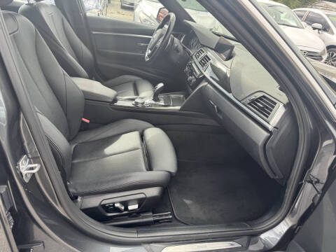 2017 BMW 3 Series 330i xDrive