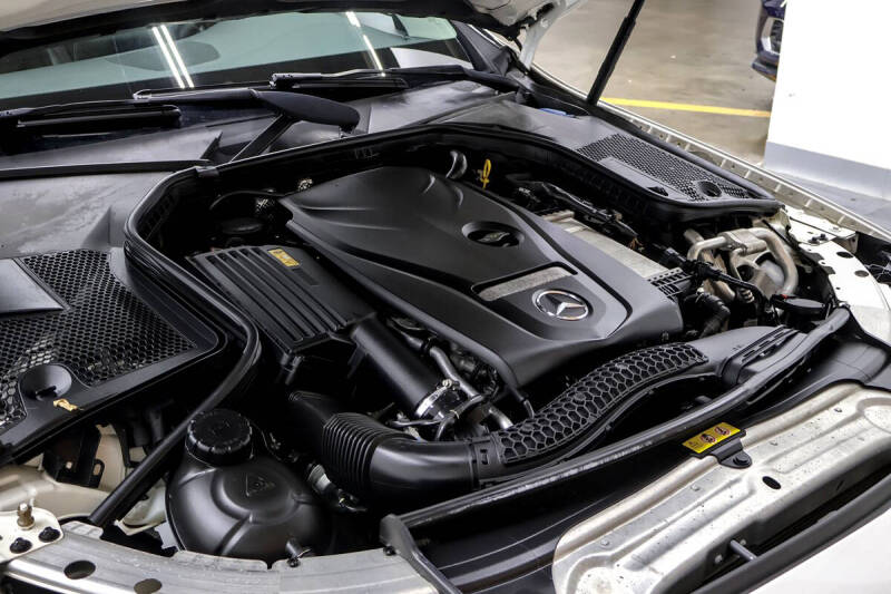 2016 Mercedes-Benz C-Class