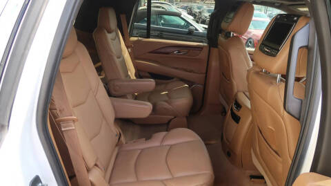 2017 Cadillac Escalade Platinum