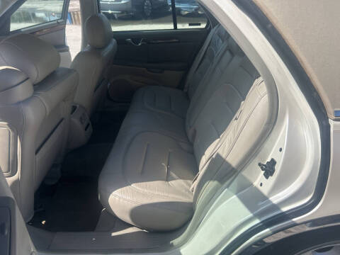 2001 Cadillac DeVille