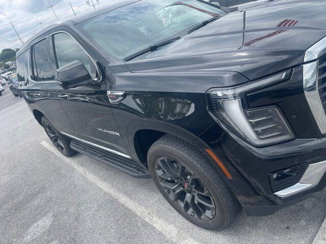 2025 GMC Yukon Elevation