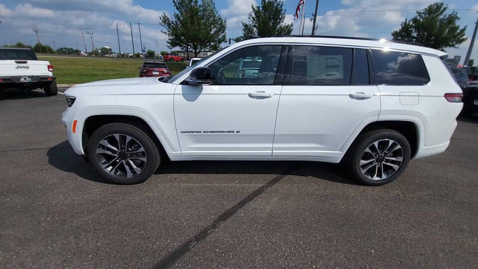 2024 Jeep Grand Cherokee L for sale at Victoria Auto Sales in Victoria, MN