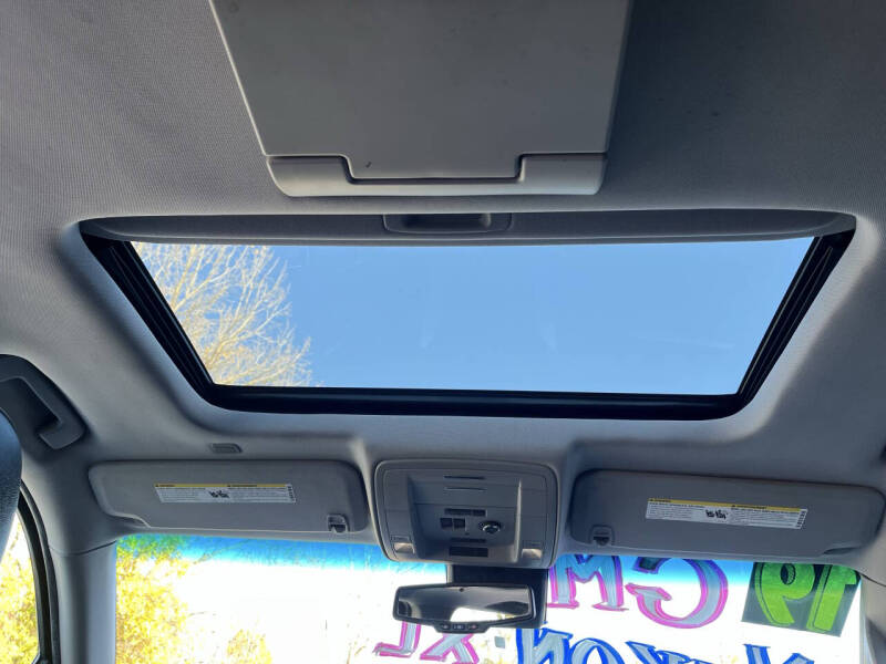 2019 GMC Yukon XL SLT