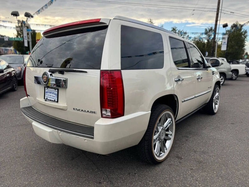 2010 Cadillac Escalade Premium