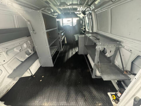 2011 Ford E-Series E-250