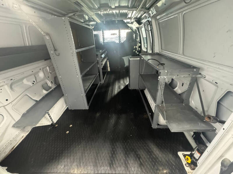 2011 Ford E-Series E-250