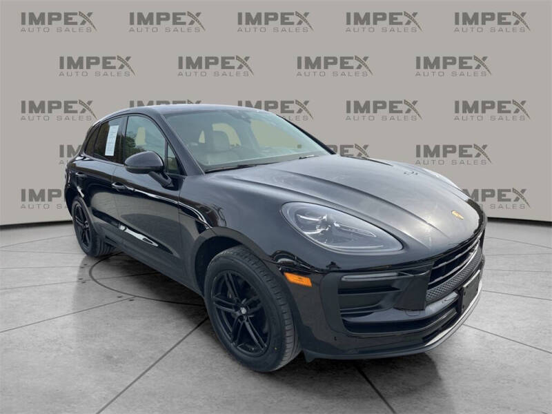 2022 Porsche Macan