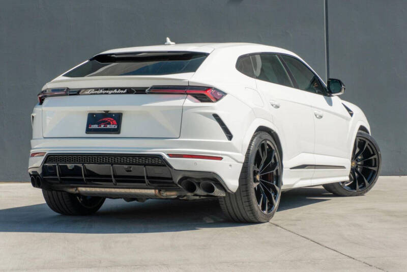 2021 Lamborghini Urus