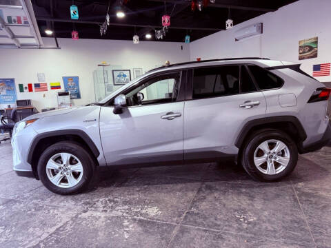 2019 Toyota RAV4 Hybrid LE