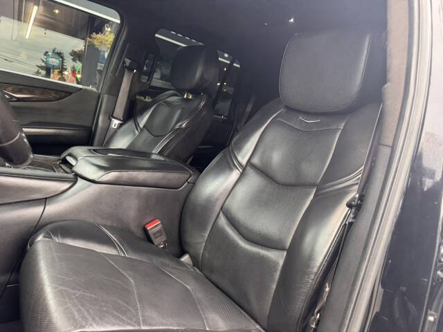 2015 Cadillac Escalade Platinum