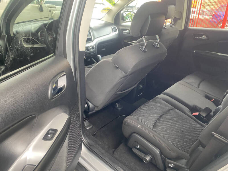 2017 Dodge Journey SE