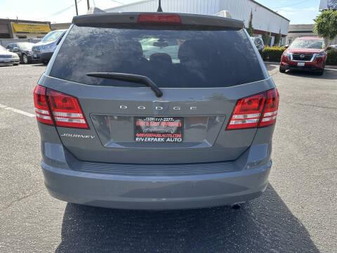 2020 Dodge Journey SE Value