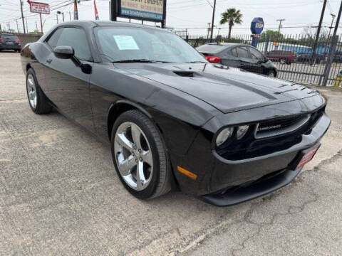 2012 Dodge Challenger SXT