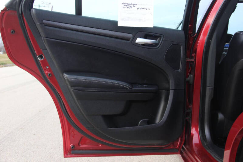 2012 Chrysler 300 S V6