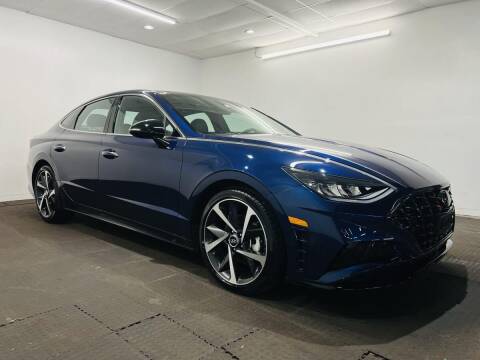 2022 Hyundai Sonata for sale at Champagne Motor Car Company in Willimantic CT