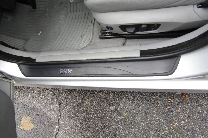 2007 BMW 3 Series 328xi