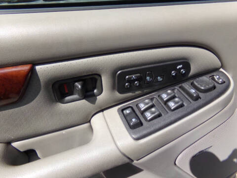 2005 Cadillac Escalade