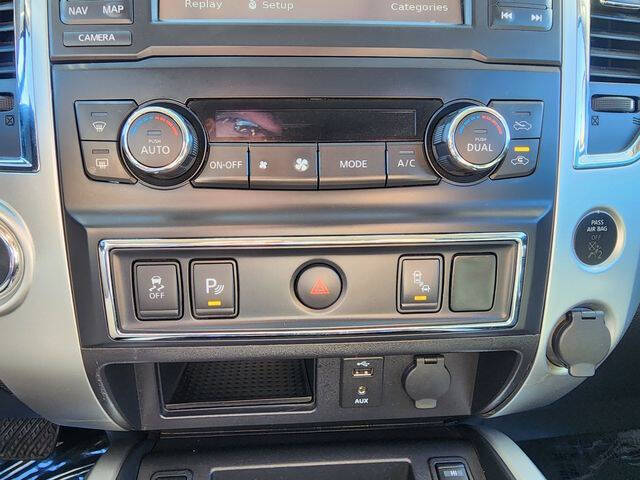 2018 Nissan Titan SV