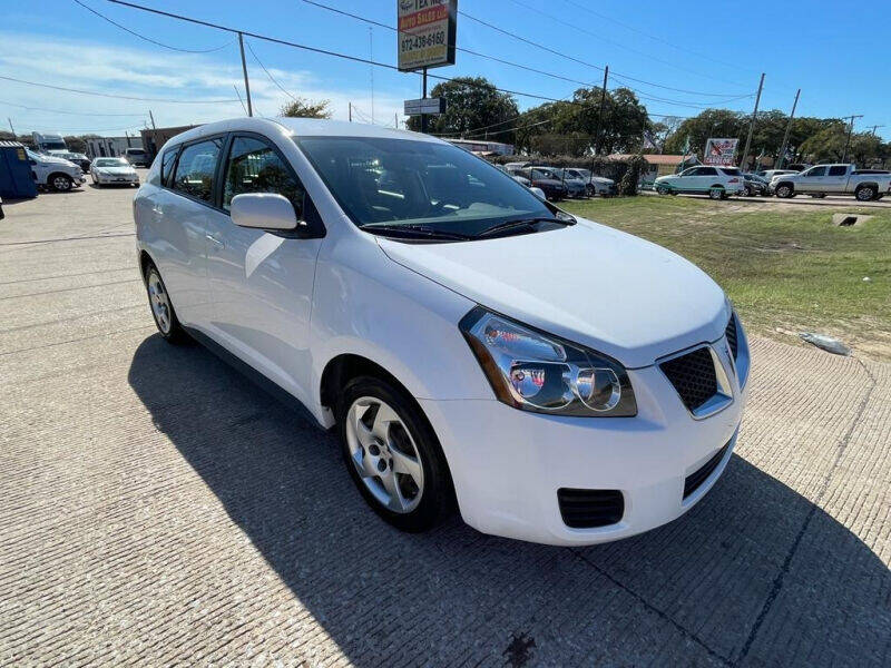 2009 Pontiac Vibe for sale at Tex-Mex Auto Sales LLC in Lewisville TX