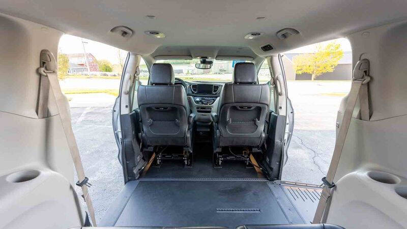 2024 Chrysler Pacifica Touring L