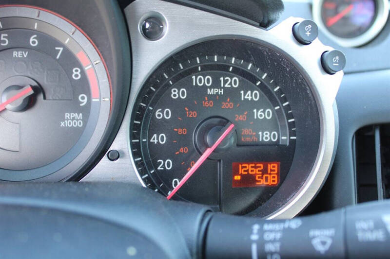 2009 Nissan 370Z Touring