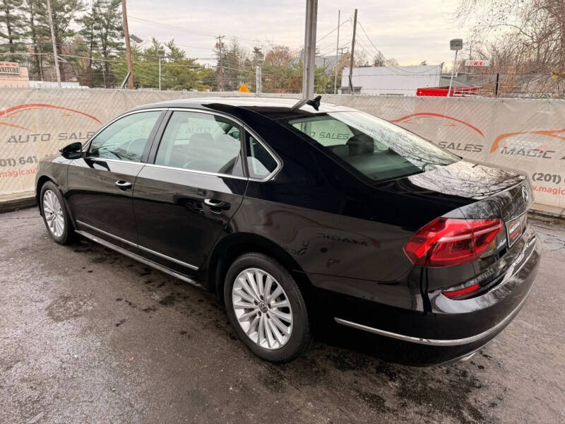 2017 Volkswagen Passat 1.8T SE