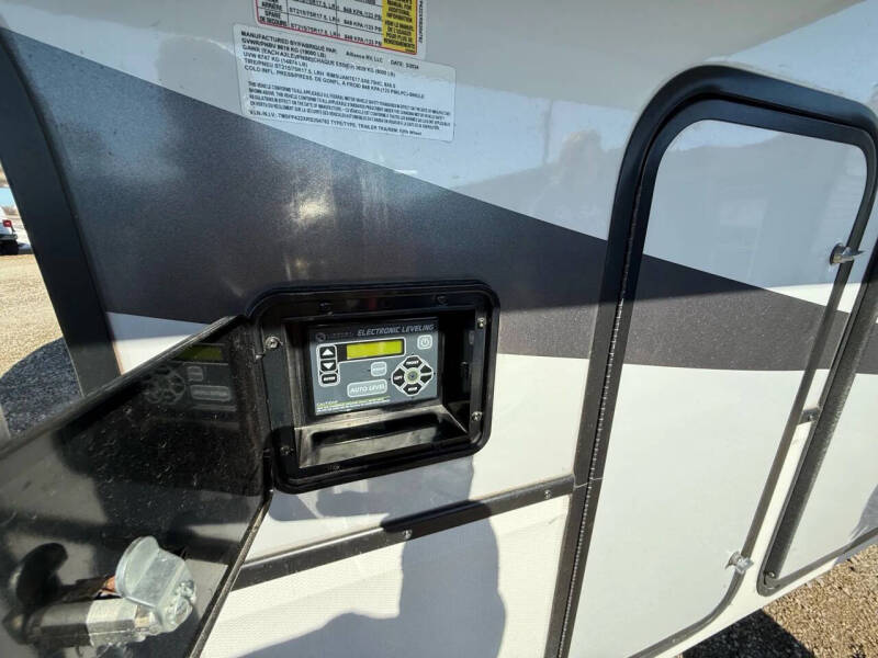 2024 Alliance RV Paradigm