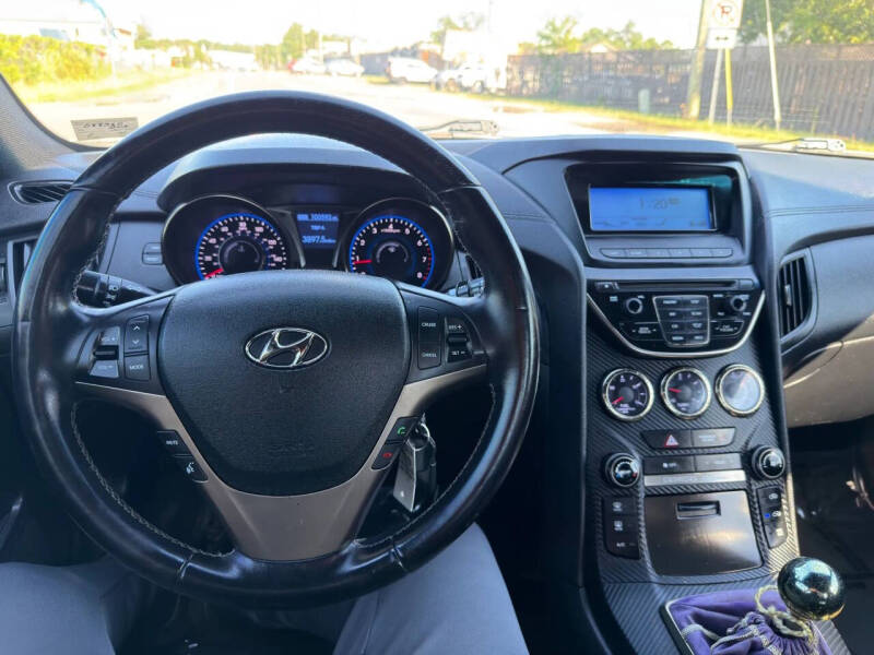 2013 Hyundai Genesis Coupe