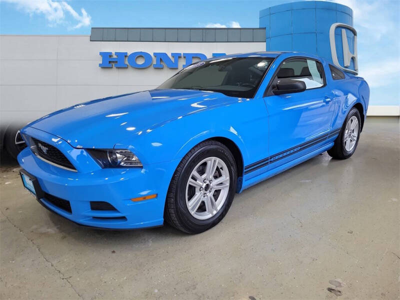 2013 Ford Mustang V6