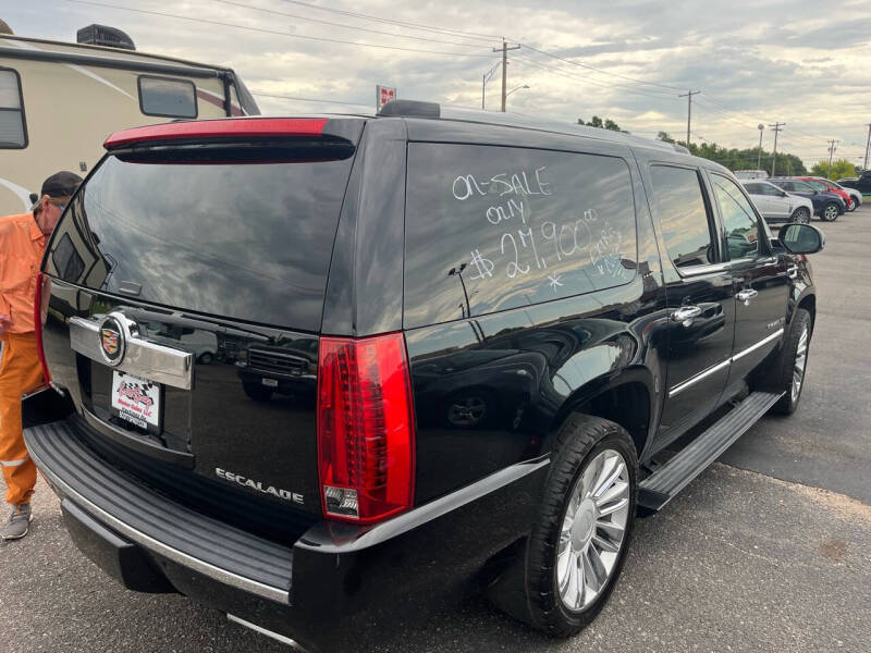 2014 Cadillac Escalade ESV Platinum