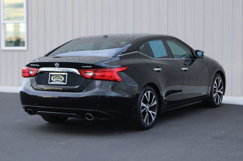 2017 Nissan Maxima Platinum