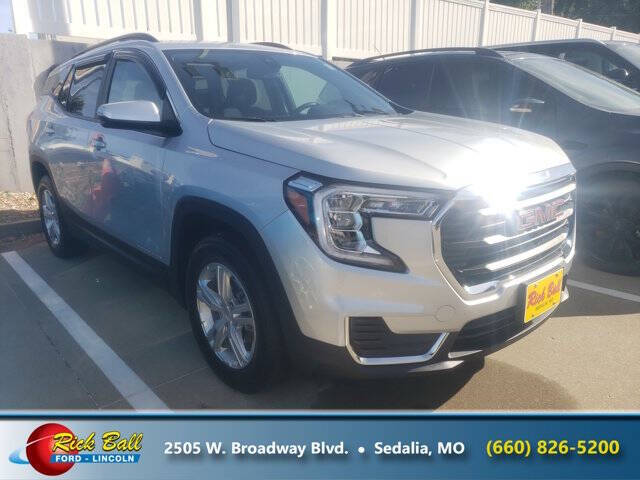 2022 GMC Terrain SLE's photo