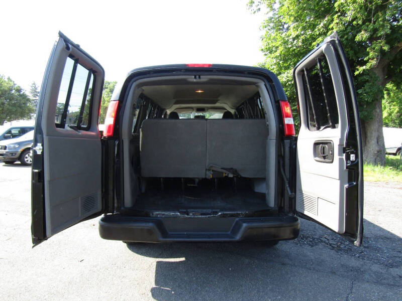 2018 Chevrolet Express LS 2500