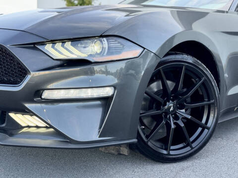 2019 Ford Mustang EcoBoost