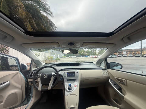 2013 Toyota Prius Three