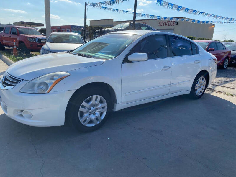 2011 Nissan Altima for sale at MILLENIUM AUTOPLEX in Pharr TX