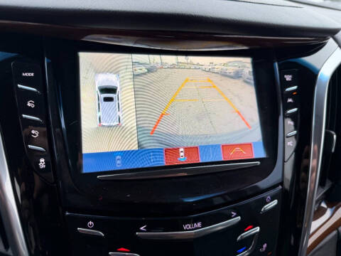 2019 Cadillac Escalade Luxury