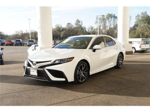 2022 Toyota Camry Hybrid