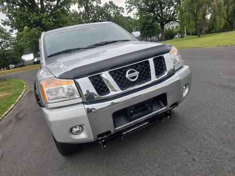 2010 Nissan Titan SE