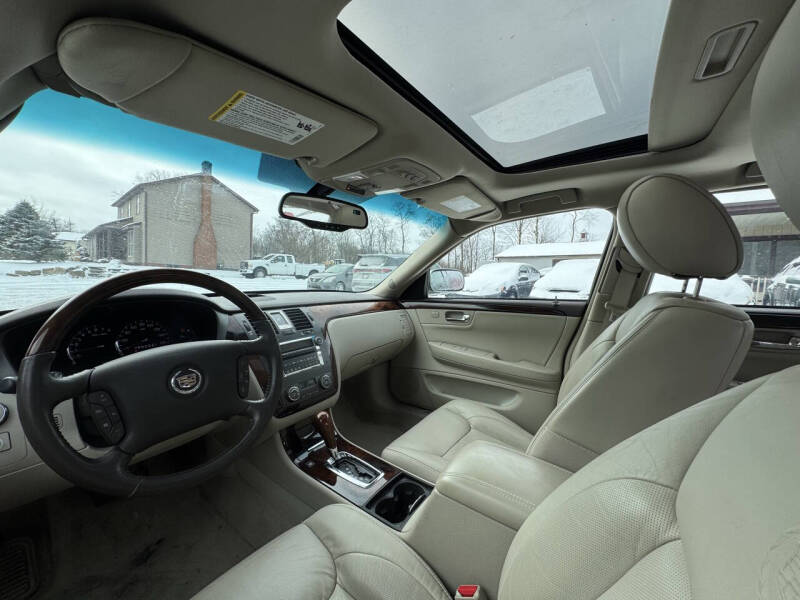 2010 Cadillac DTS Luxury Collection