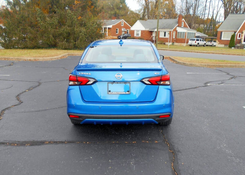 2020 Nissan Versa SV