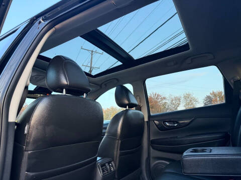 2017 Nissan Rogue Hybrid