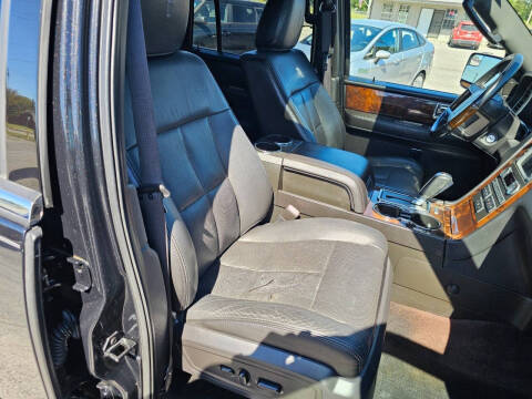 2012 Lincoln Navigator L
