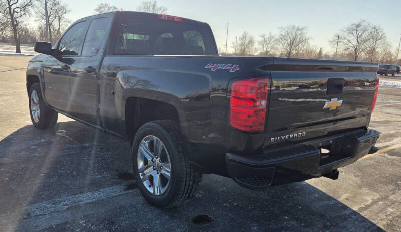2016 Chevrolet Silverado 1500 Custom
